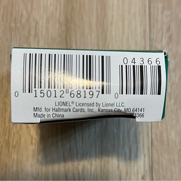 Hallmark Keepsake Lionel - Picture 3 of 3